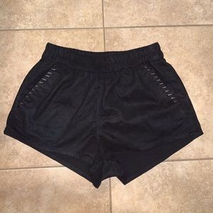 Black H&M shorts